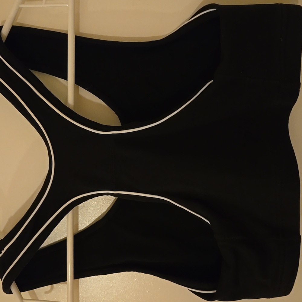 Sports bra - Picture 3 of 3